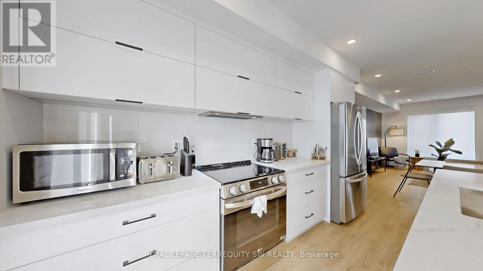 Photo 24 of Coach House 144 Dovercourt Road, Toronto ON
