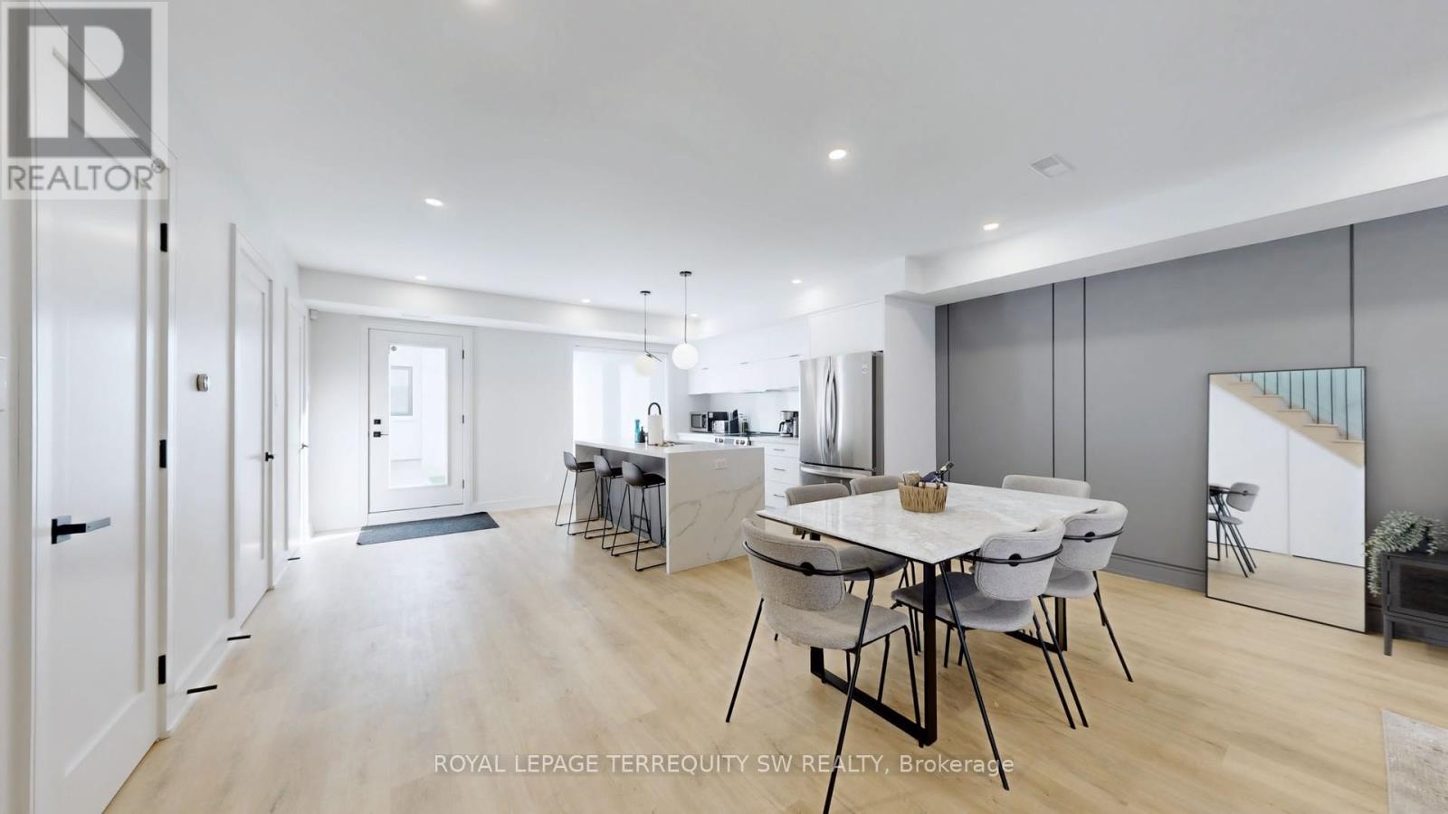 Photo 5 of Coach House 144 Dovercourt Road, Toronto ON