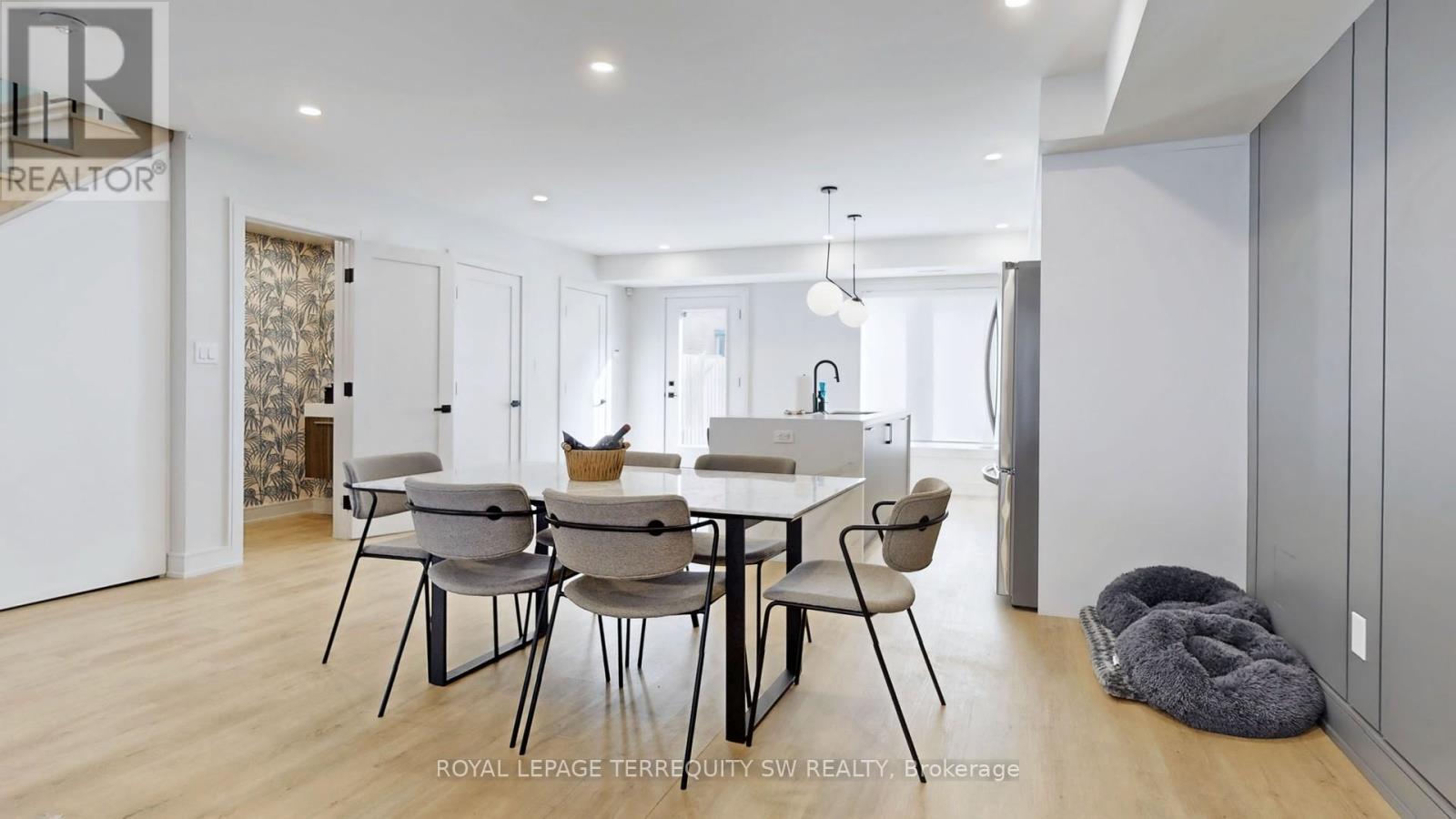 Photo 3 of Coach House 144 Dovercourt Road, Toronto ON