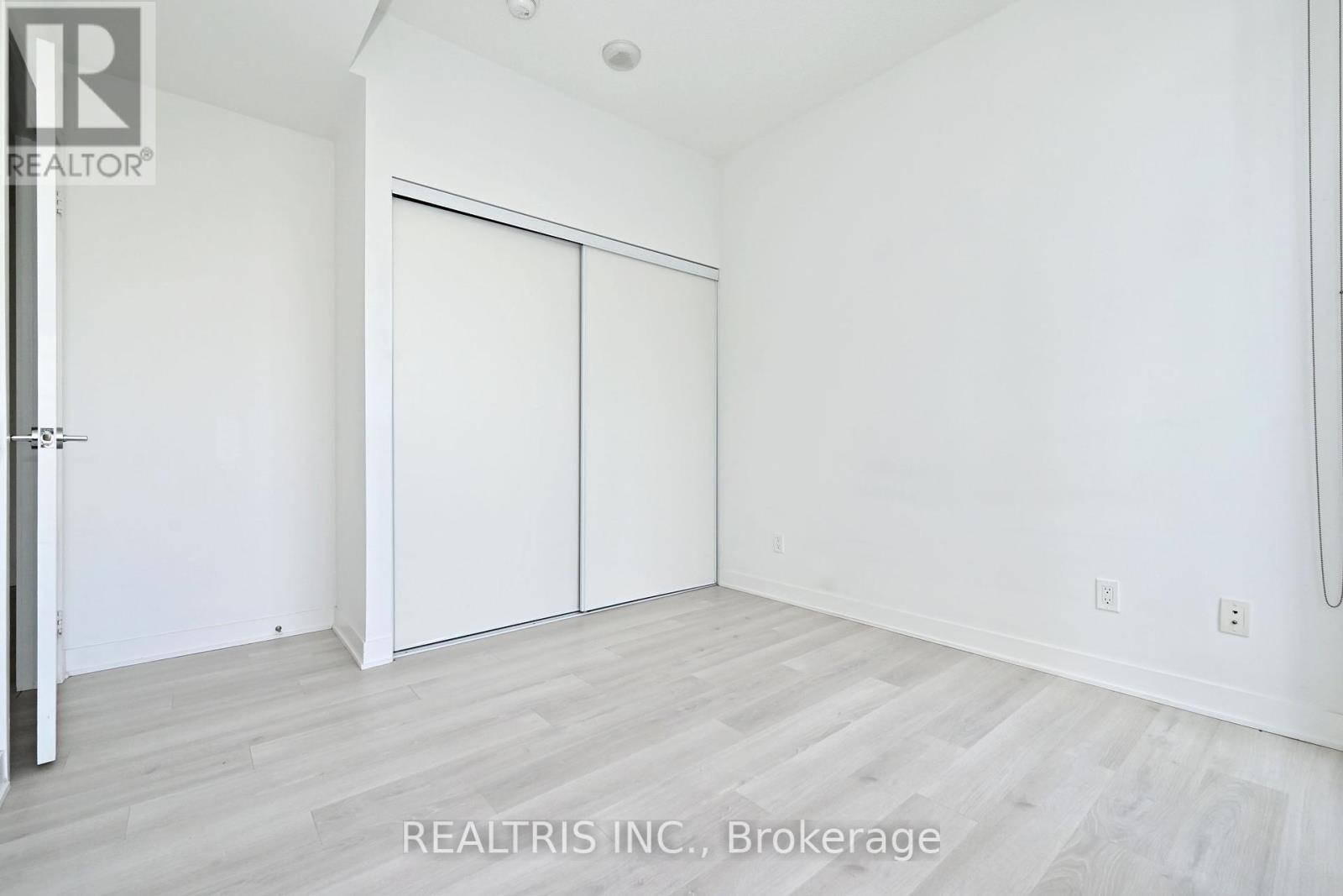 Photo 38 of 611 90 Queens Wharf Road, Toronto ON
