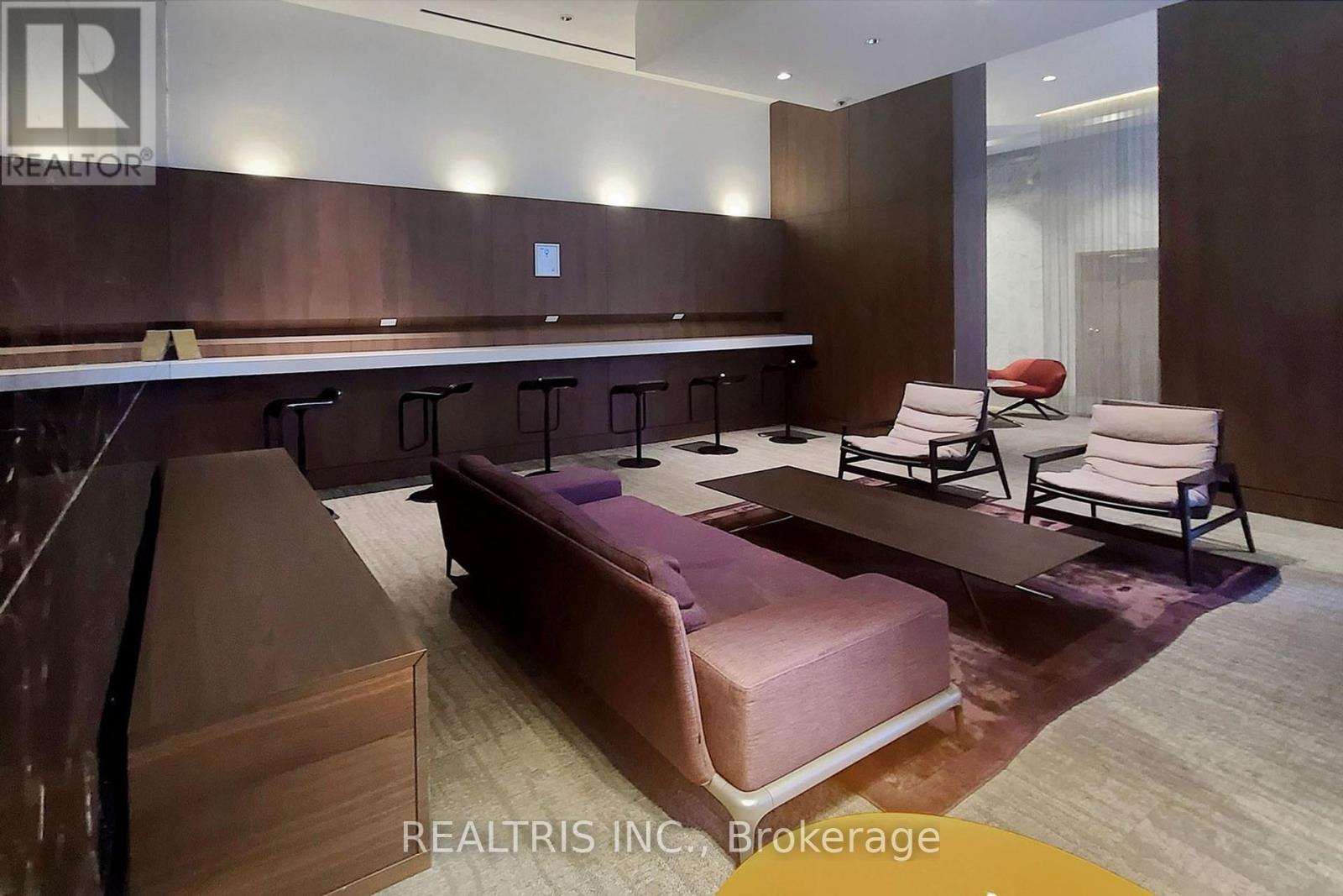 Photo 21 of 611 90 Queens Wharf Road, Toronto ON