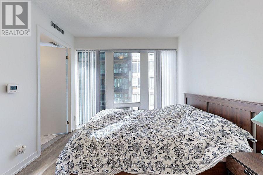 Photo 16 of 1502 60 Shuter Street, Toronto ON