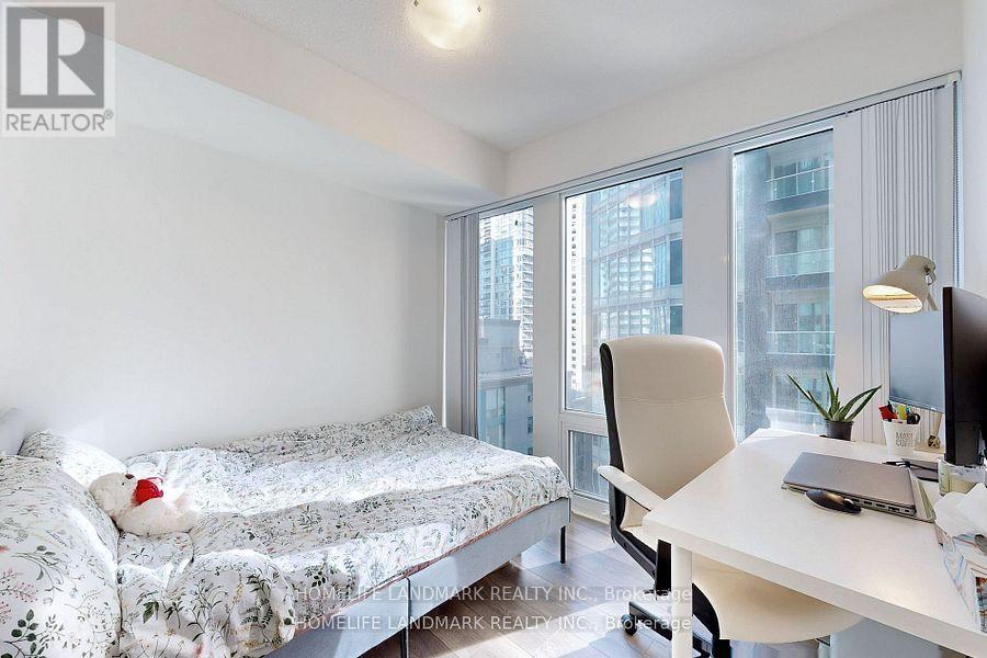 Photo 17 of 1502 60 Shuter Street, Toronto ON