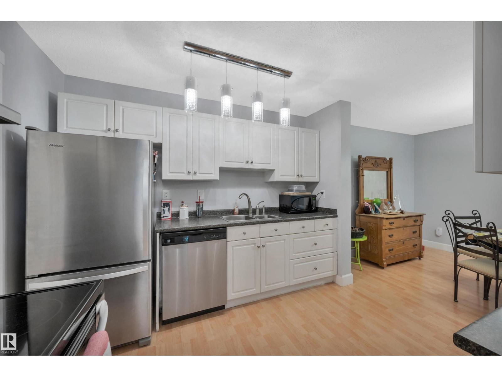 Photo 41 of 5790 172 St Nw, Edmonton AB