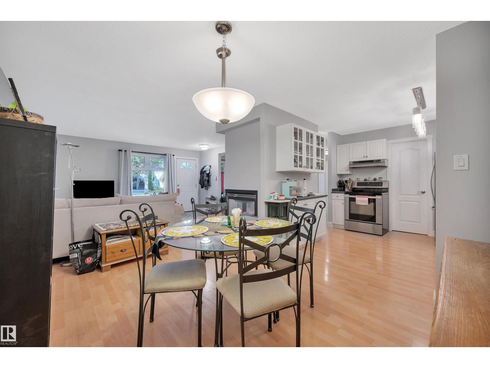 Photo 4 of 5790 172 St Nw, Edmonton AB