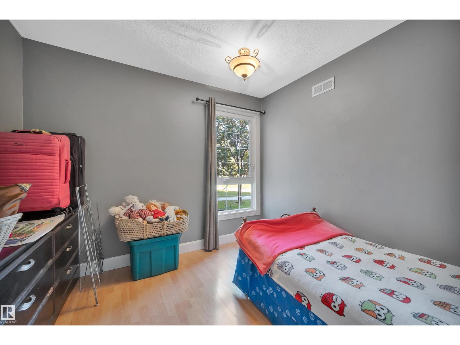 Photo 36 of 5790 172 St Nw, Edmonton AB