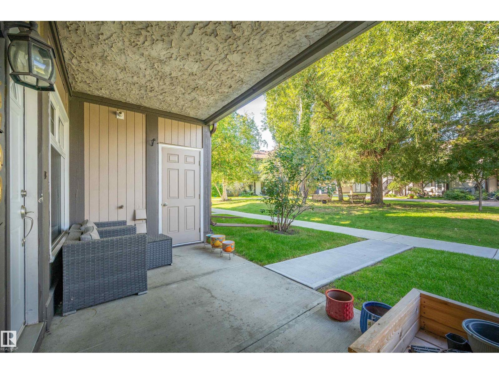 Photo 19 of 5790 172 St Nw, Edmonton AB