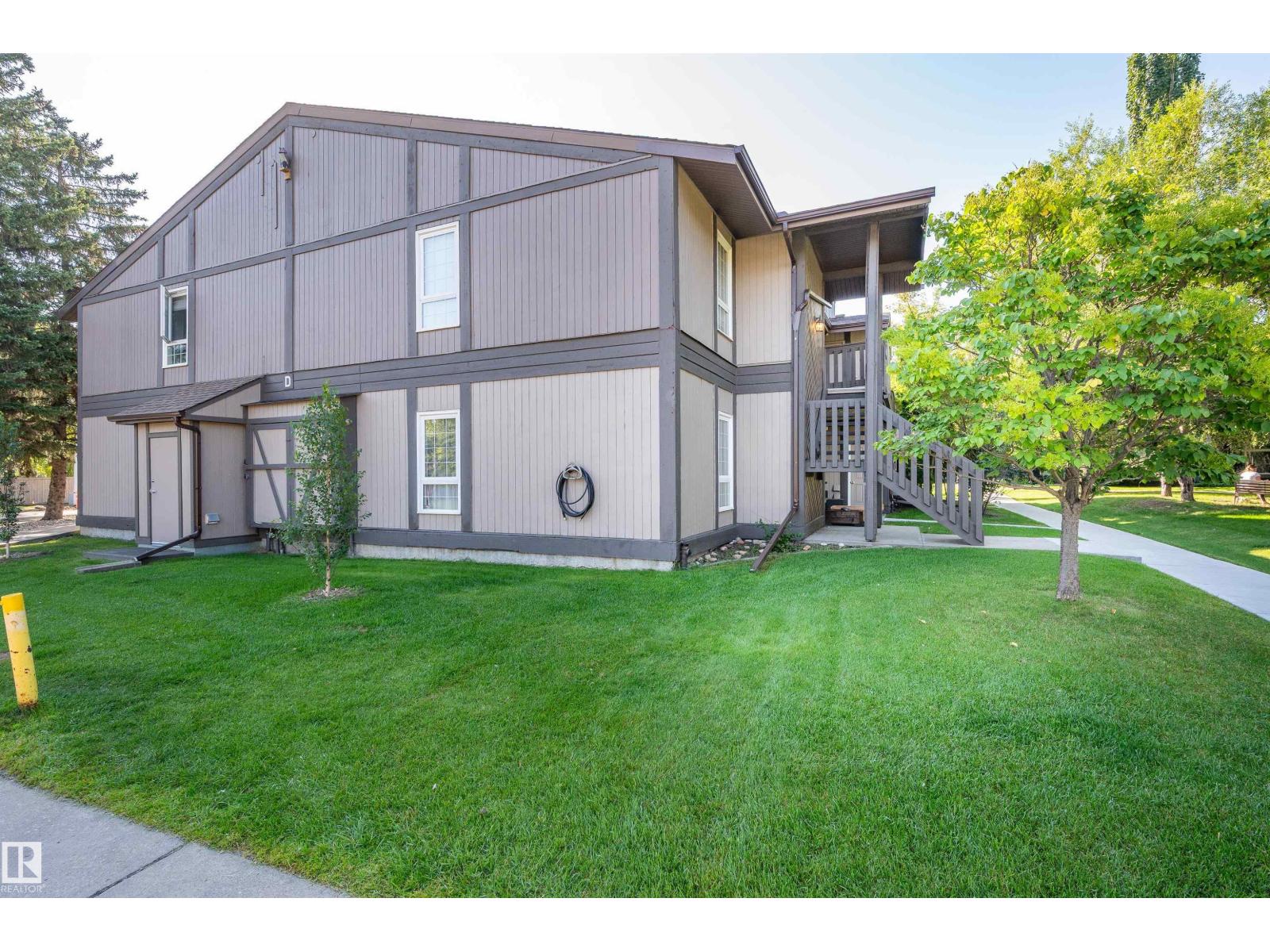Photo 20 of 5790 172 St Nw, Edmonton AB