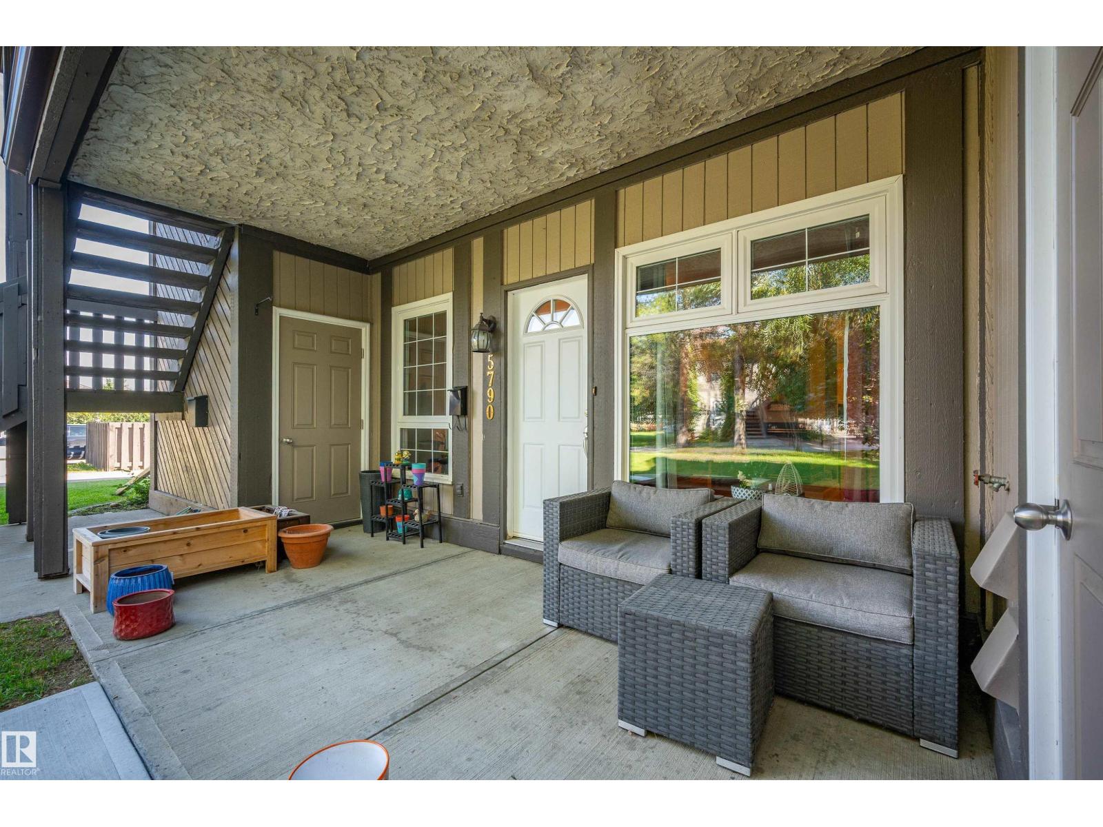 Photo 23 of 5790 172 St Nw, Edmonton AB