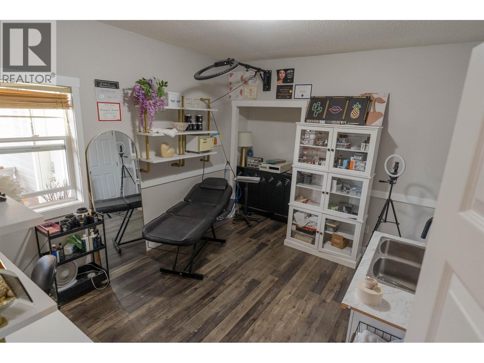 Photo 16 of 8723 109 Avenue, Fort St John BC