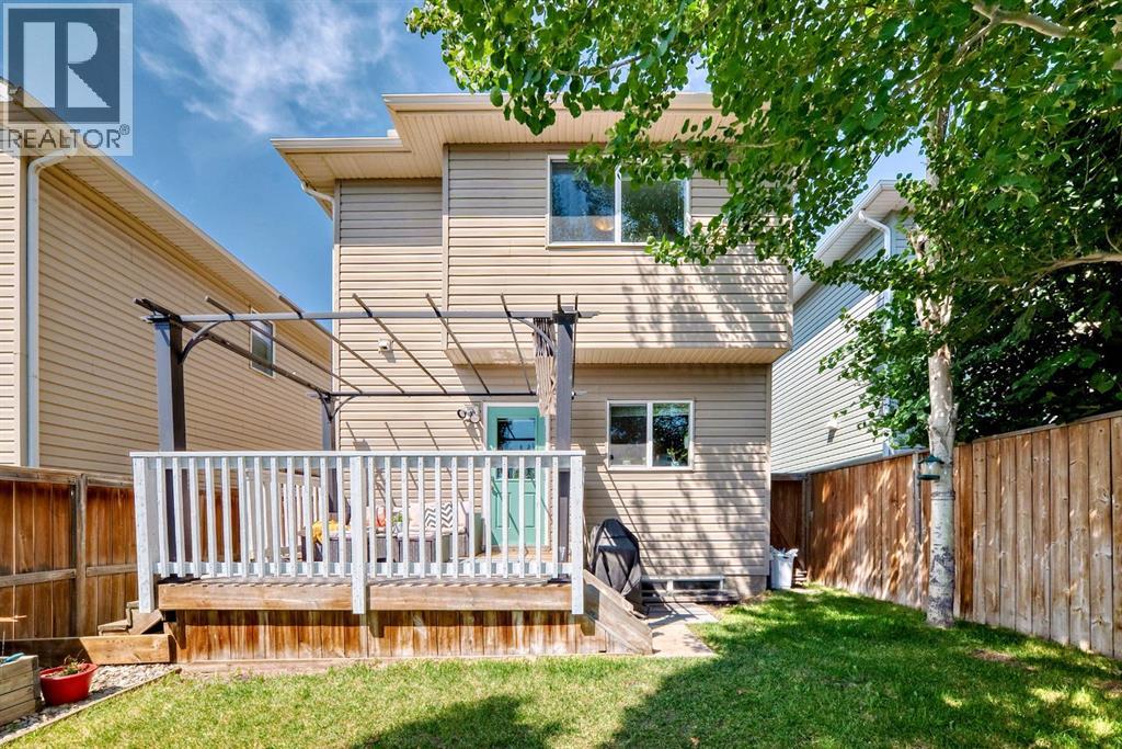 Photo 20 of 401 Cranberry Circle Se, Calgary AB