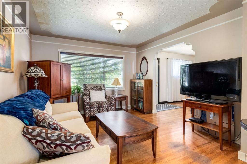 Single Family House Bungalow for Sale in   Street NW Bowness Calgary 