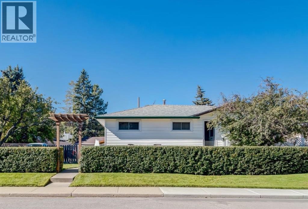 Single Family House Bungalow for Sale in   Street NW Bowness Calgary 