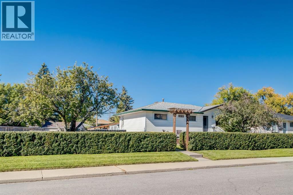 Single Family House Bungalow for Sale in   Street NW Bowness Calgary 