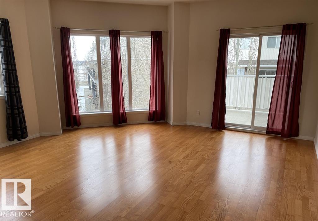 Photo 22 of 322 4304 139 Av Nw, Edmonton AB