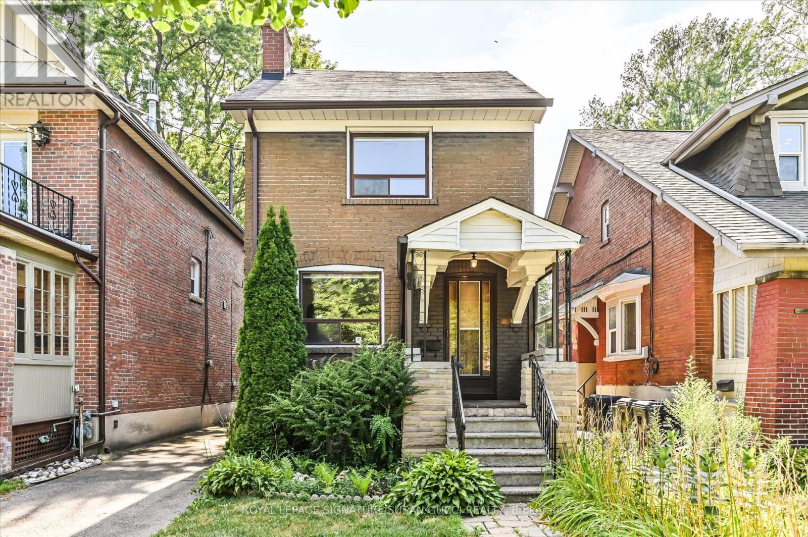 Photo 20 of 96 Woodycrest Avenue, Toronto ON