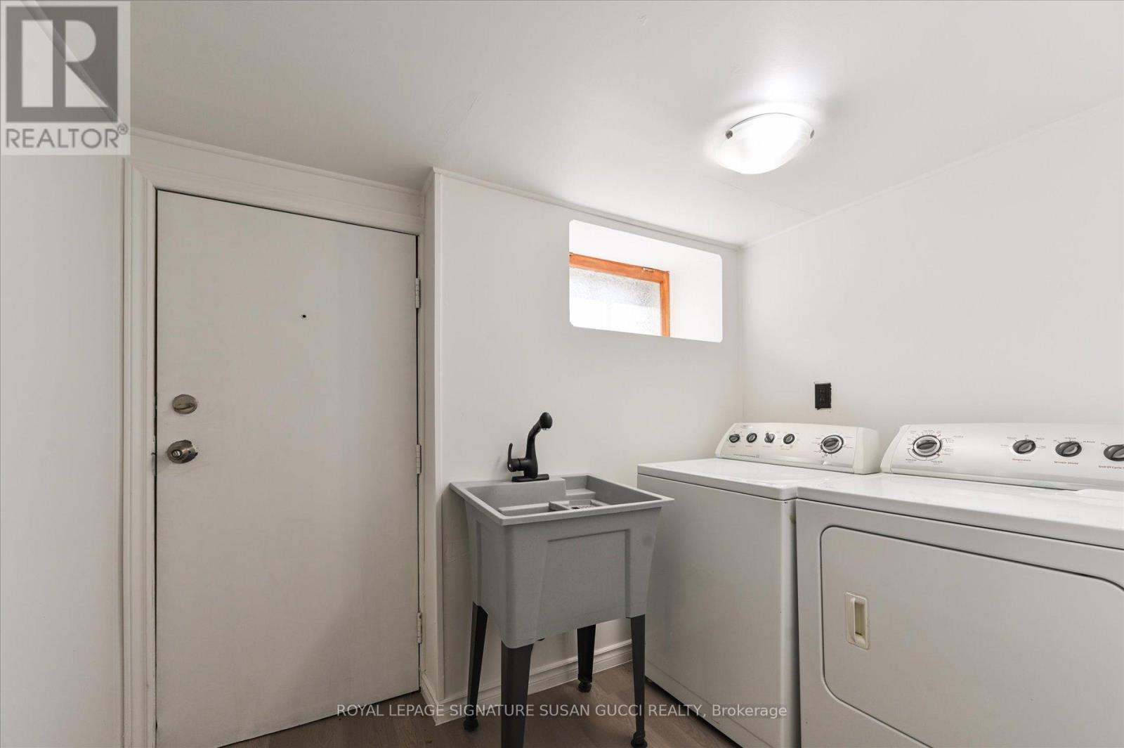 Photo 28 of 96 Woodycrest Avenue, Toronto ON