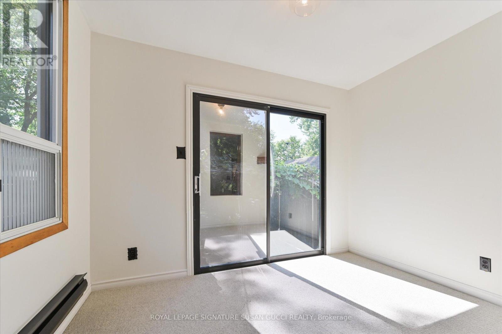 Photo 25 of 96 Woodycrest Avenue, Toronto ON