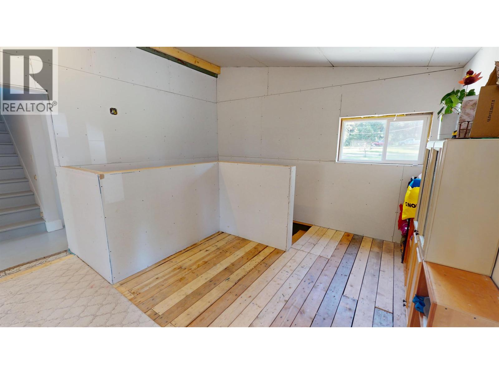 2071 BLACKWATER ROAD, Quesnel