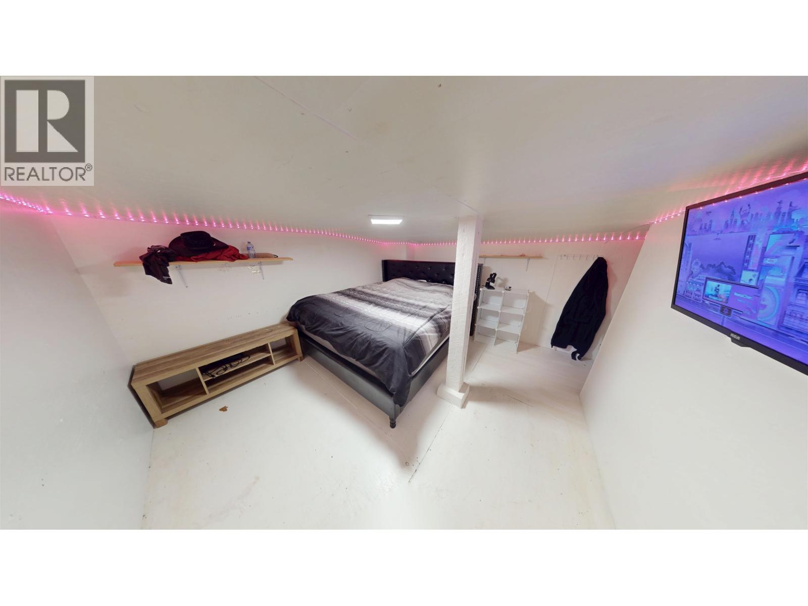 2071 BLACKWATER ROAD, Quesnel