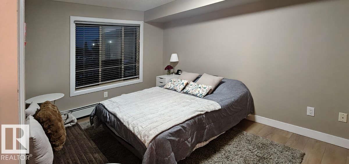 Photo 14 of 218 3715 Whitelaw Ln Nw, Edmonton AB
