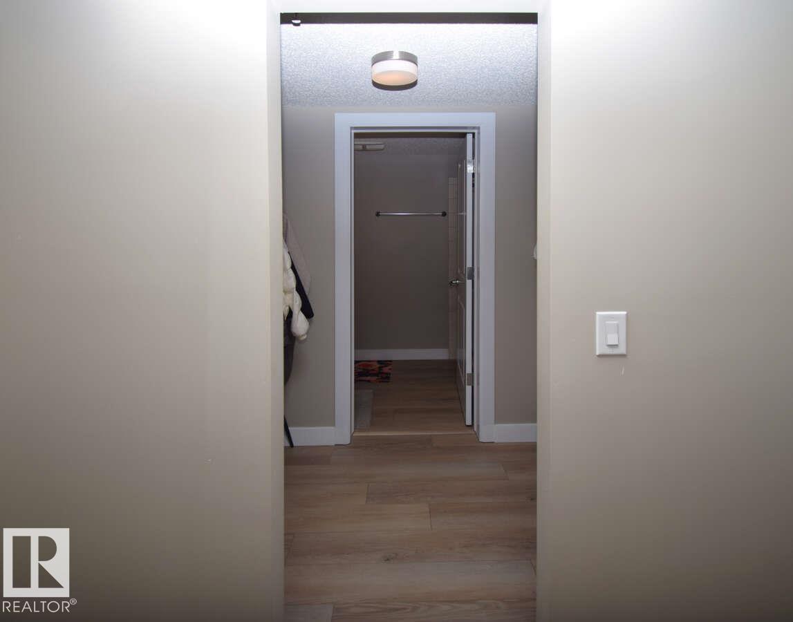 Photo 20 of 218 3715 Whitelaw Ln Nw, Edmonton AB