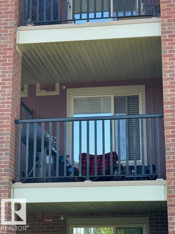 Photo 4 of 218 3715 Whitelaw Ln Nw, Edmonton AB