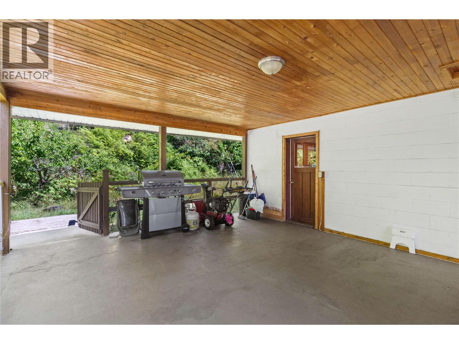 Photo 36 of 2066 Eagle Bay Road, Blind Bay BC
