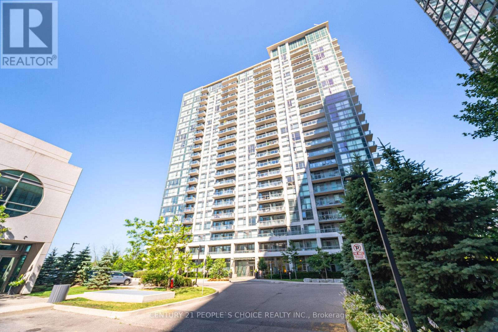 Photo 6 of 108 349 Rathburn Road W, Mississauga ON