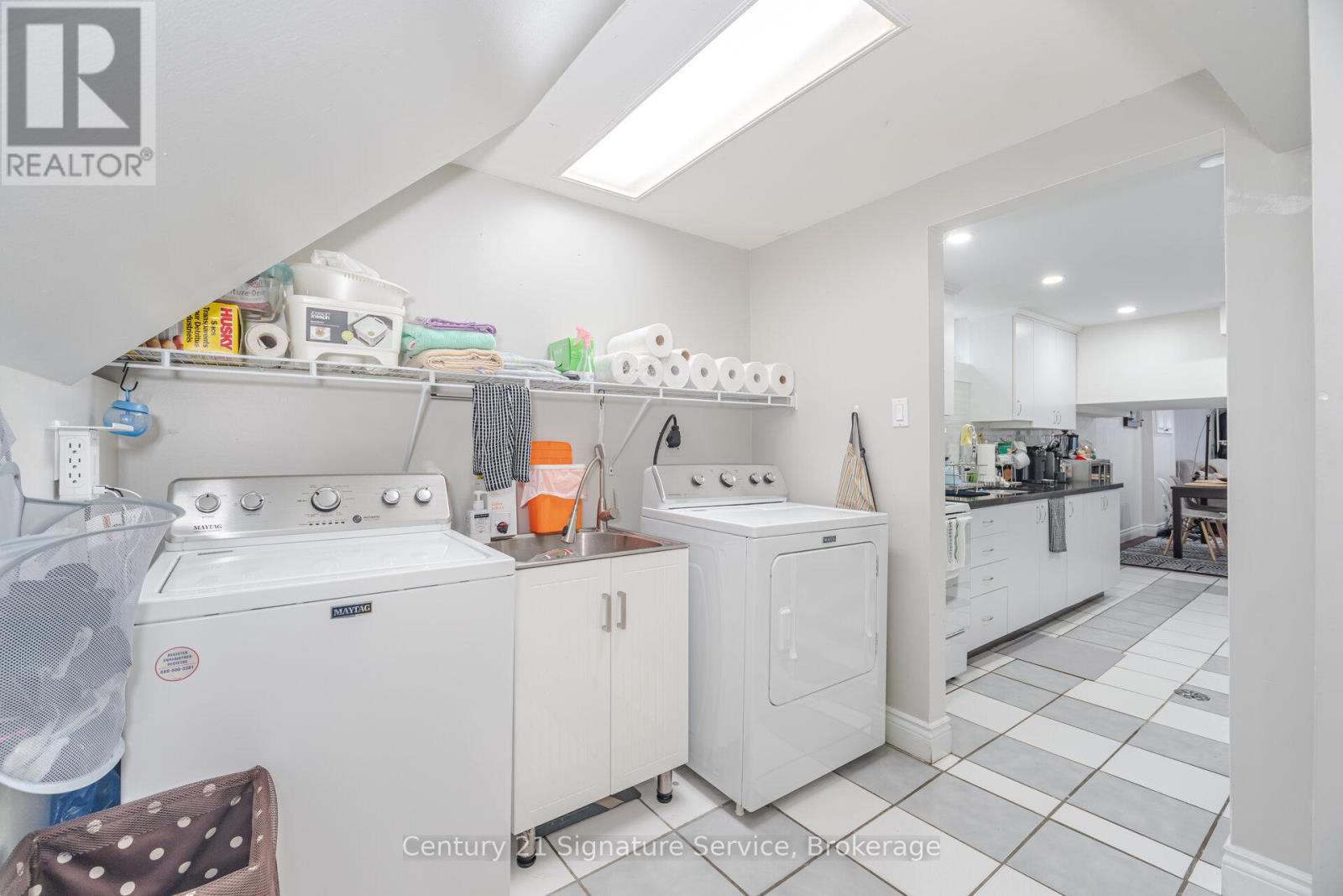 Photo 4 of Basement 3583 Ellengale Drive, Mississauga ON