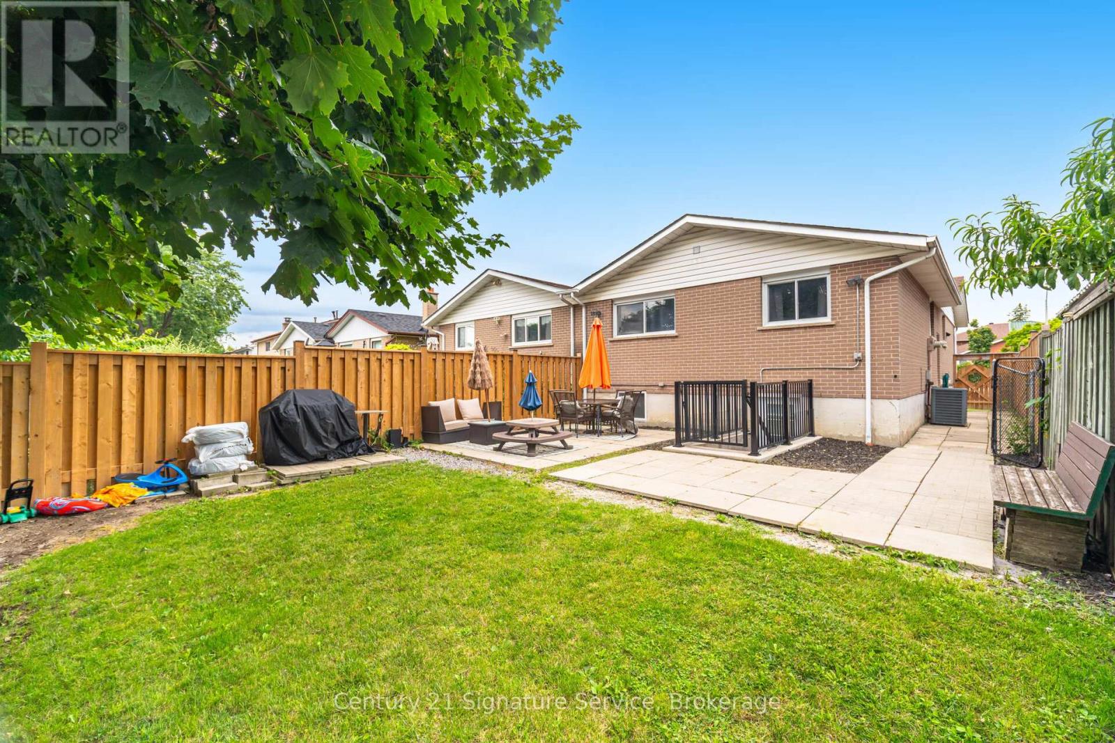 Photo 14 of Basement 3583 Ellengale Drive, Mississauga ON