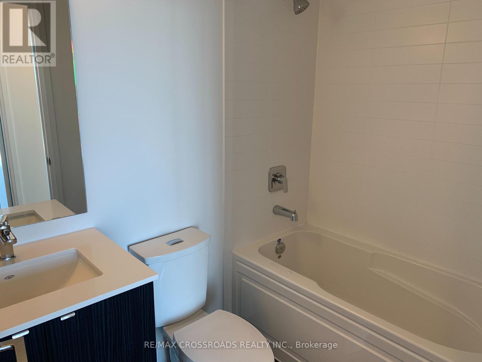Photo 9 of 2104 1461 Lawrence Avenue W, Toronto ON