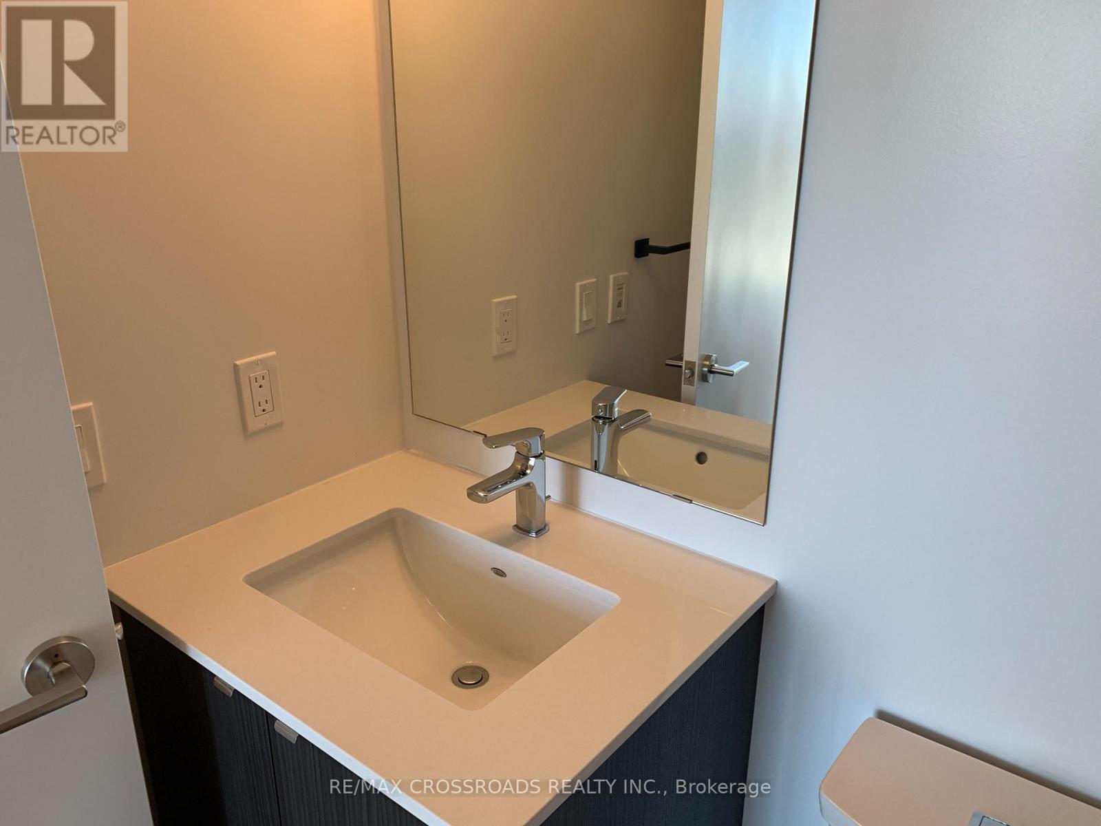 Photo 1 of 2104 1461 Lawrence Avenue W, Toronto ON