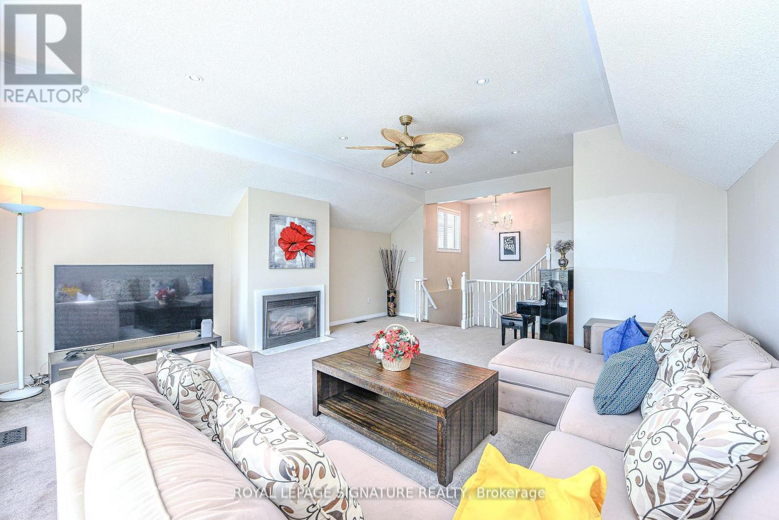 Photo 33 of 2547 Raglan Court, Mississauga ON