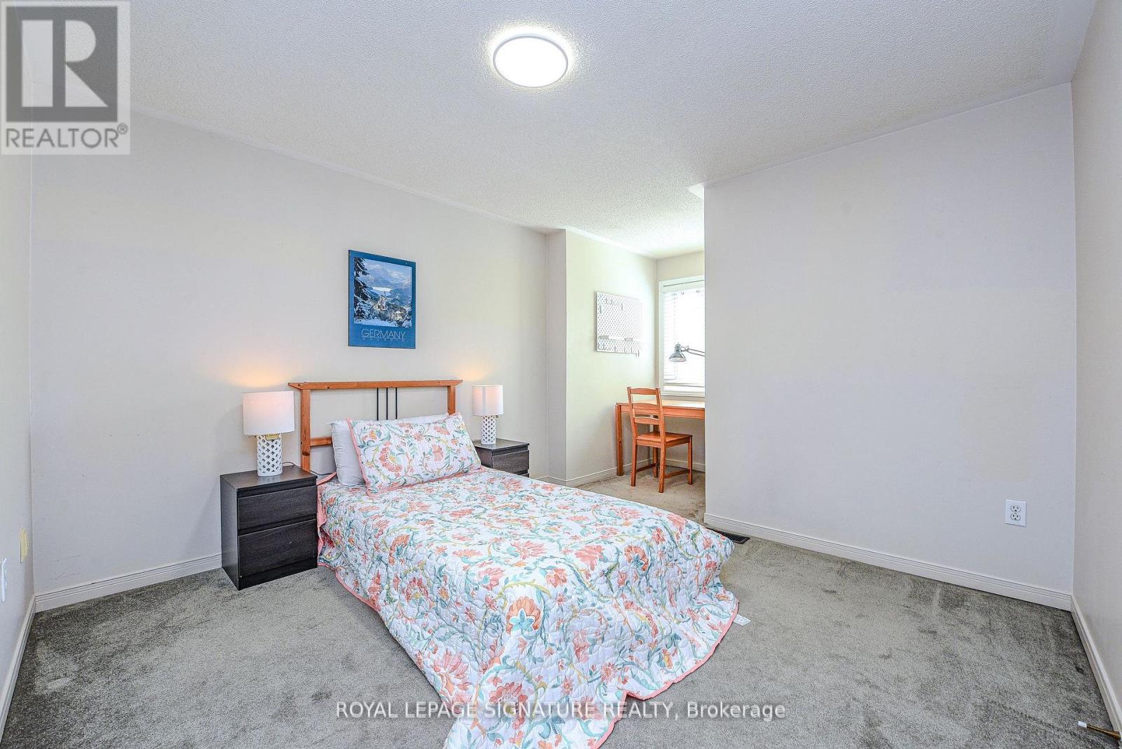 Photo 25 of 2547 Raglan Court, Mississauga ON