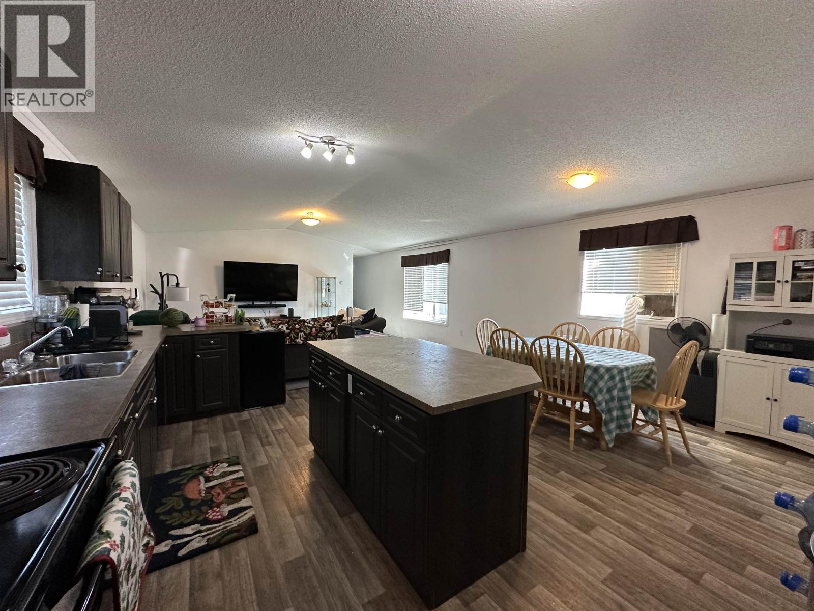 Photo 21 of 79 7414 Forest Lawn Street, Fort St John BC