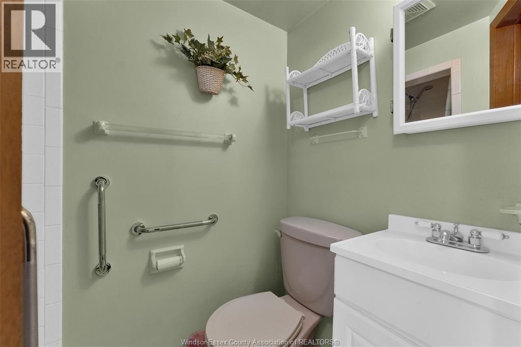 Photo 21 of 2565 Todd Lane, Lasalle ON