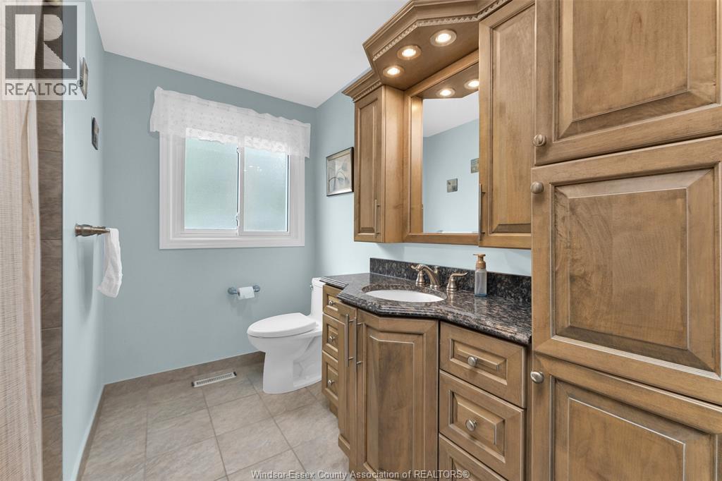 Photo 22 of 2565 Todd Lane, Lasalle ON