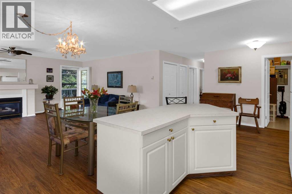 Photo 15 of 203 2850 51 Street Sw, Calgary AB