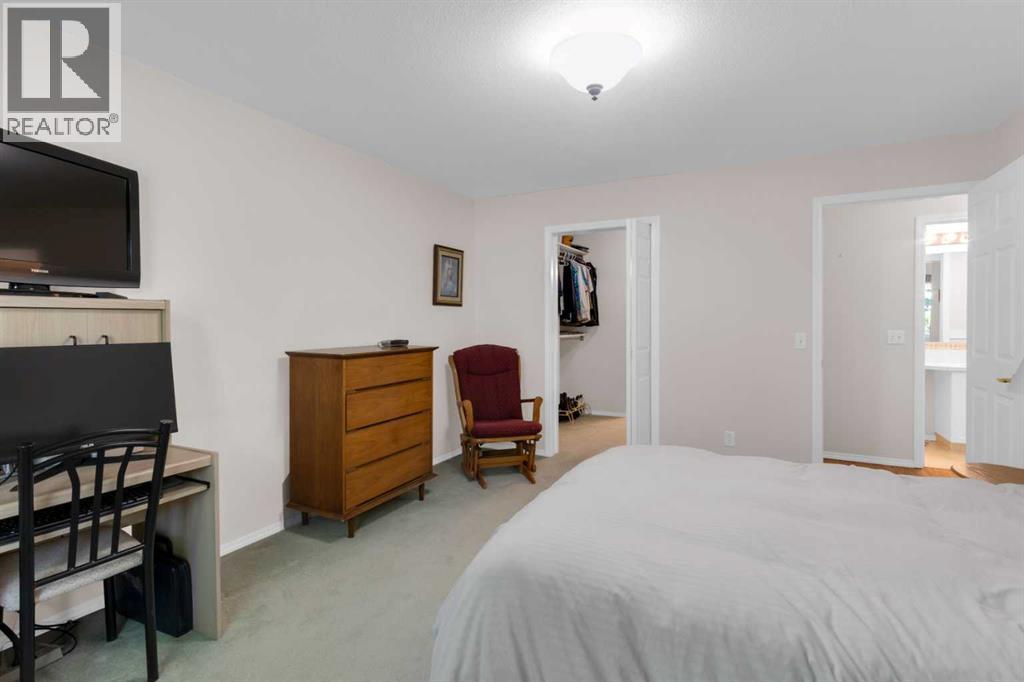 Photo 13 of 203 2850 51 Street Sw, Calgary AB
