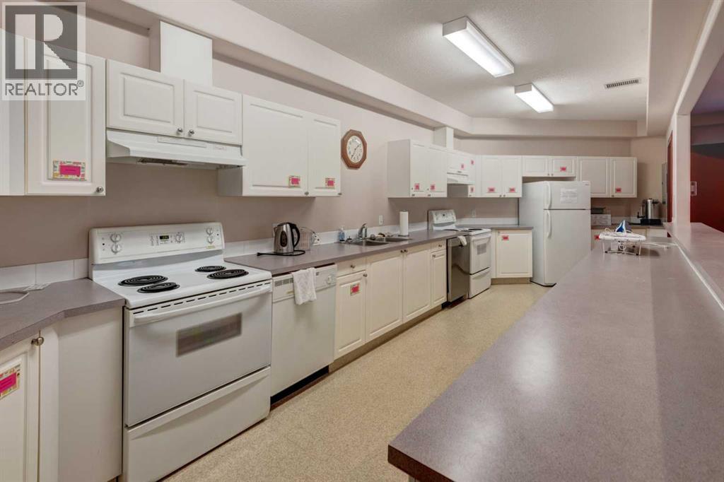 Photo 20 of 203 2850 51 Street Sw, Calgary AB