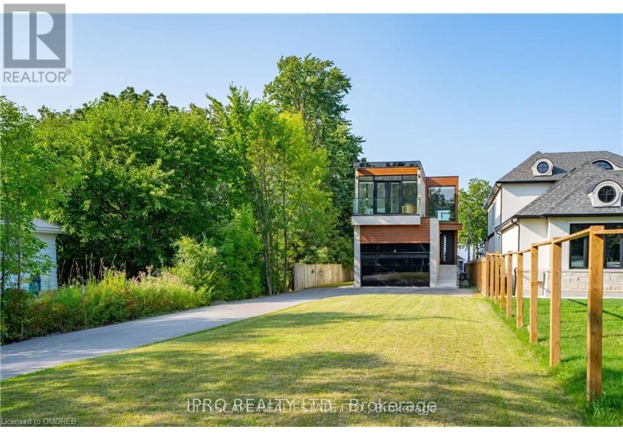 Photo 20 of 6 Campview Road, Hamilton ON
