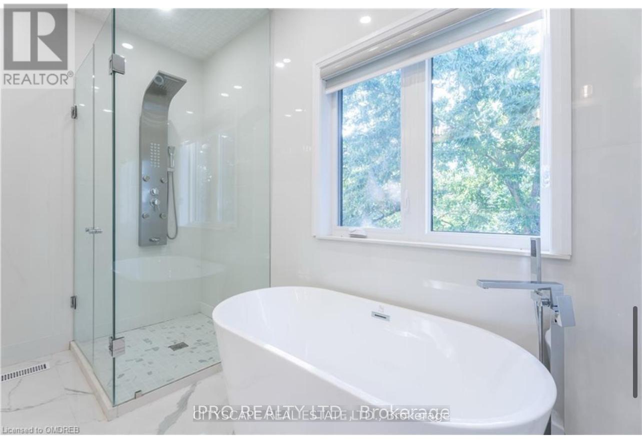 Photo 30 of 6 Campview Road, Hamilton ON