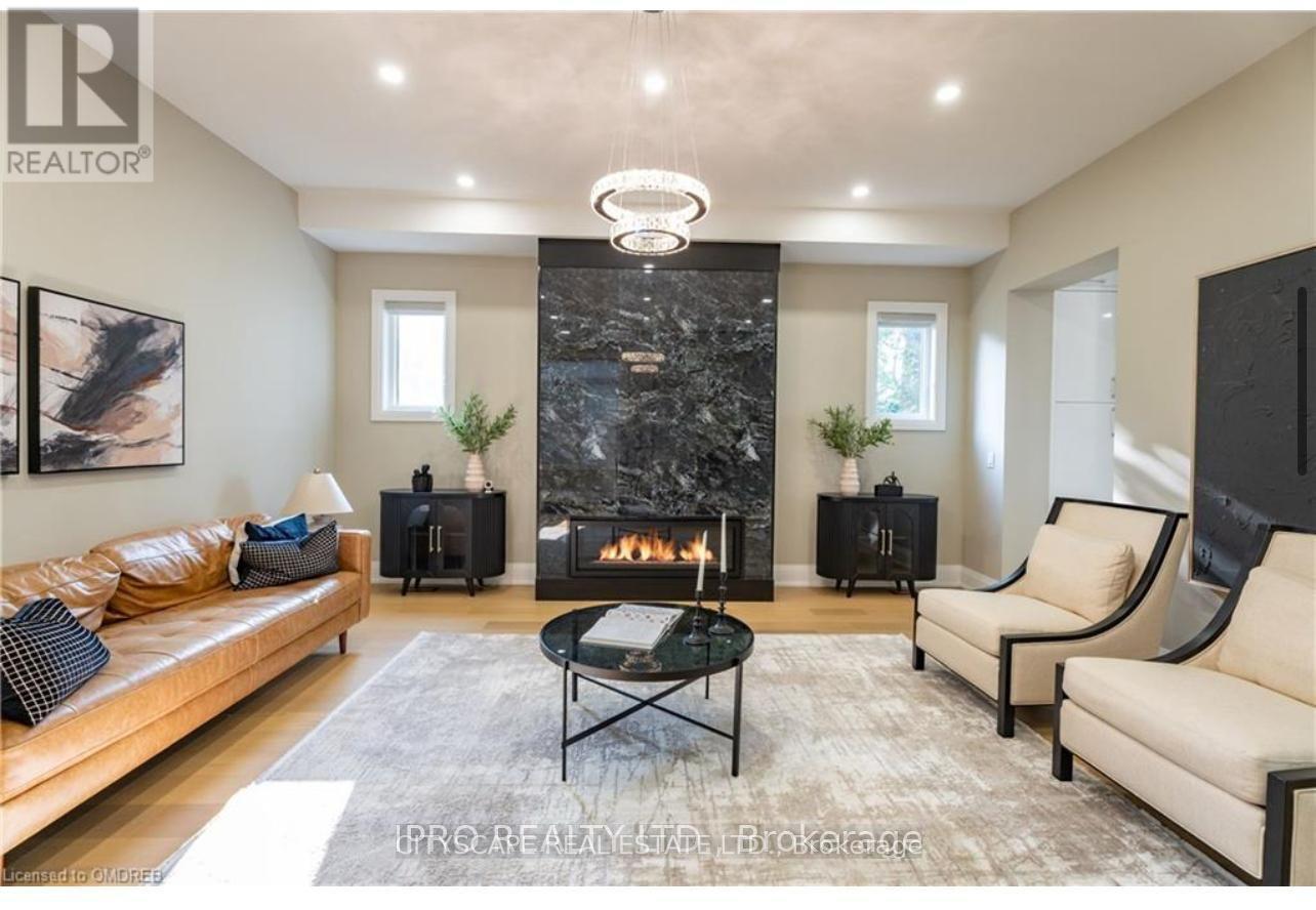 Photo 18 of 6 Campview Road, Hamilton ON