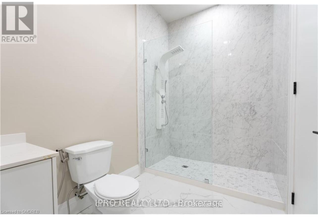 Photo 11 of 6 Campview Road, Hamilton ON