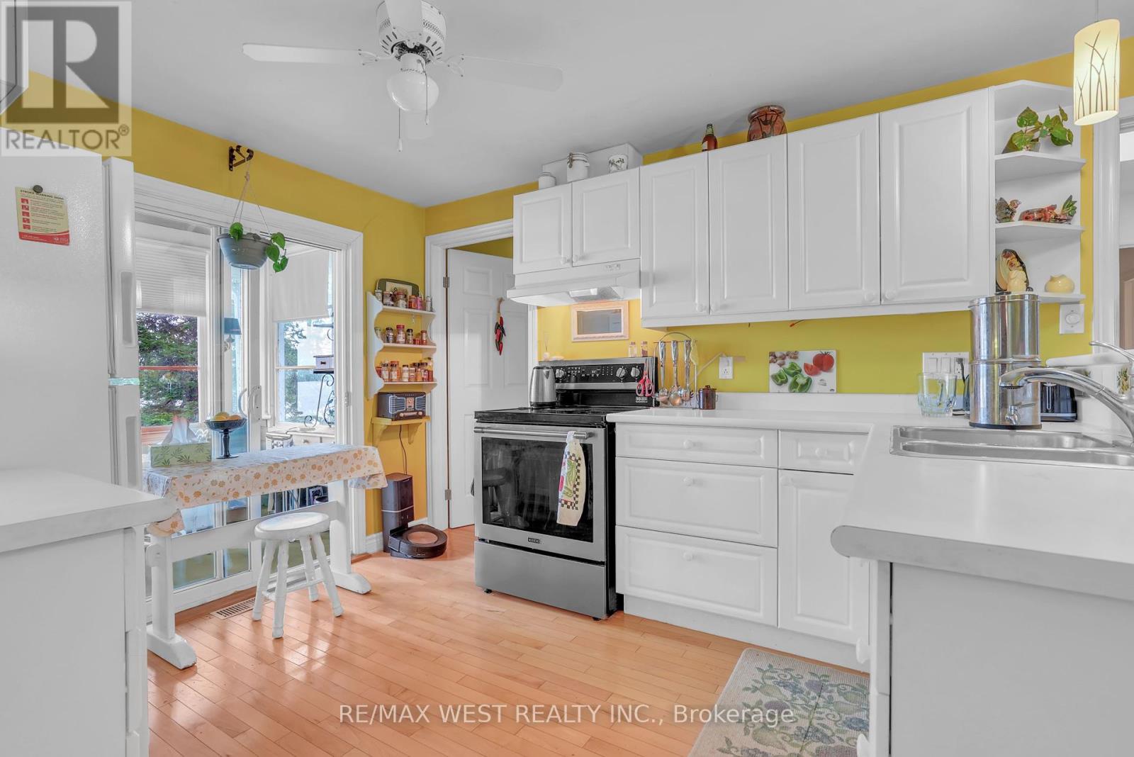 Photo 20 of 2982 Muskoka Road 169, Muskoka Lakes ON
