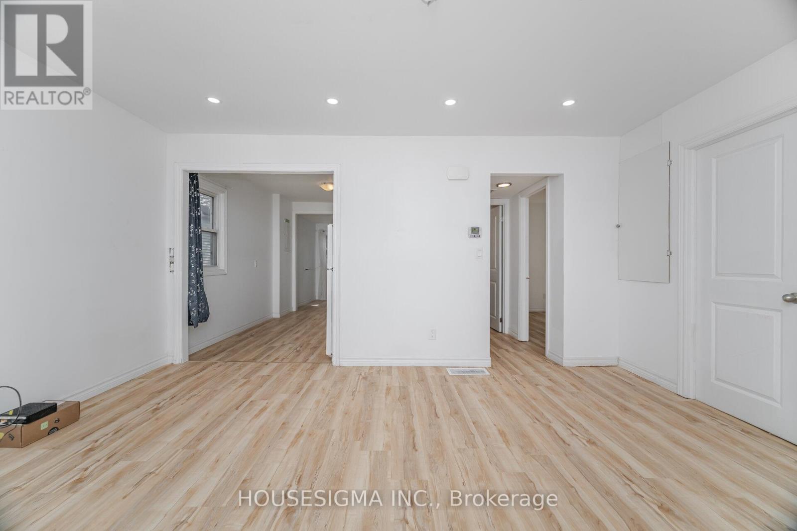 Photo 18 of 7 Doncaster Boulevard, St Catharines ON