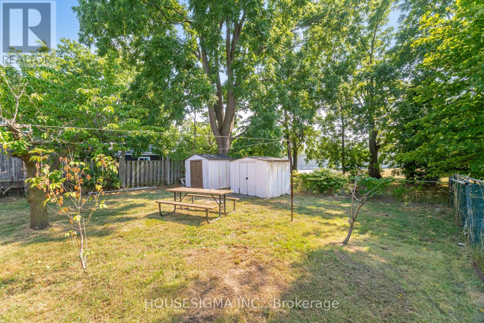 Photo 22 of 7 Doncaster Boulevard, St Catharines ON