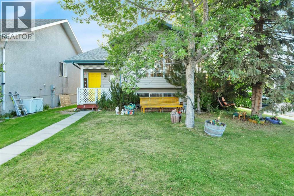 Photo 48 of 14 Harper Drive, Sylvan Lake AB