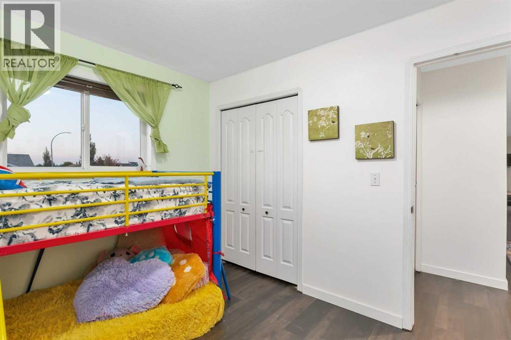 Photo 7 of 14 Harper Drive, Sylvan Lake AB